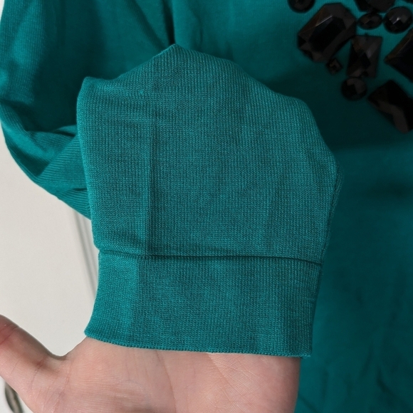 Silk‎ Embellished Neckline Kelly Green 3/4 Sleeve Top from August Silk Size S - Picture 4 of 6